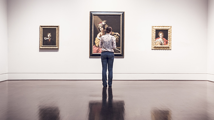 S'inspirer dans une galerie d'art